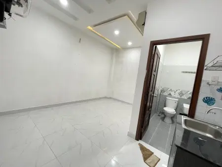 Cho Thuê Phòng Mới - 20M2 Máy Lạnh - Ngay Bv Thủ Đức - Tô Ngọc Vân - Camera An Ninh