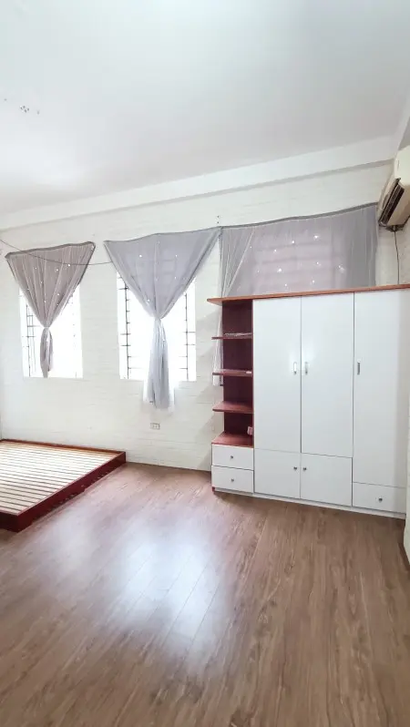 Phòng Đẹp 40M2 – Full Nội Thất – Gần Đh Quốc Gia - Hơn 4Tr