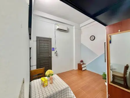 Phòng Trọ - 3Tr Gác Xếp Cực Đẹp - Giá Rẻ - Khép Kín Tại 35 Ngô Thì Sỹ, Vạn Phúc, Hà Đông