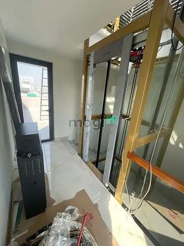 Tòa Nhà Vp Thoại Ngọc Hầu, 68M2, 4X17M, 6 Tầng Có Thang Máy,Kinh Doanh