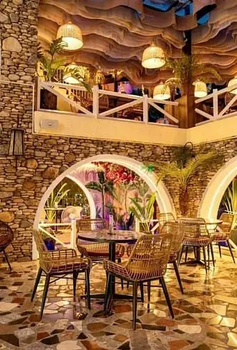 Hàng Hiếm Góc 3 Mặt Tiền Nguyễn Gia Trí 17X20M Cn 340M² – Hđt 1,4 Tỷ/