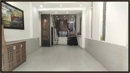 Cho Thuê Rẻ Nguyên Căn 4 X 15M 1 Trệt 3 Lầu Cxđt Q3 Tp.hcm