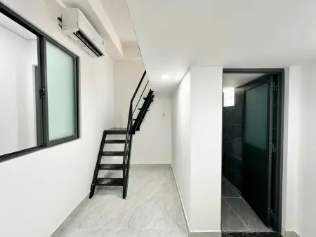 Phòng 20M2-2,8Tr, Gác Lửng, Máy Lạnh, Bếp, Ban Công/Cửa Sổ, Mặt Tiền Đường Ngay Gần Cv Phần Mềm Q.12