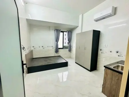 Trống 1P Checkin Đầu Tháng 5 Ở Kênh Nước Đen