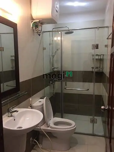 Căn Hộ 2 Phòng Ngủ Lạc Long Quân Gần Hồ Tây Giá 7.2Tr