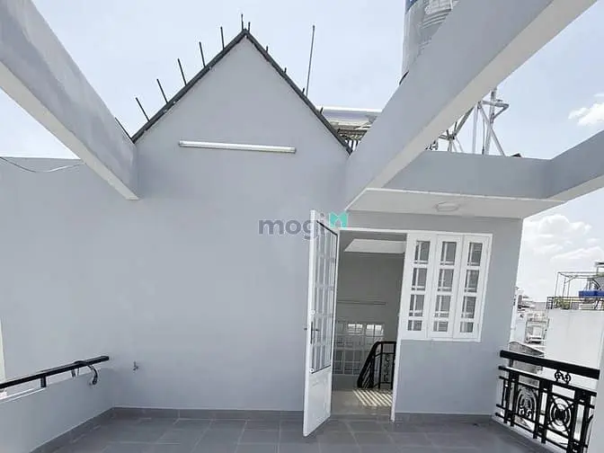 🏡 Hẻm 1322 Nguyễn Duy Trinh Chỉ 2Tr 6 Gần Đh Ufm, Fpt, Spkt, Hutech,