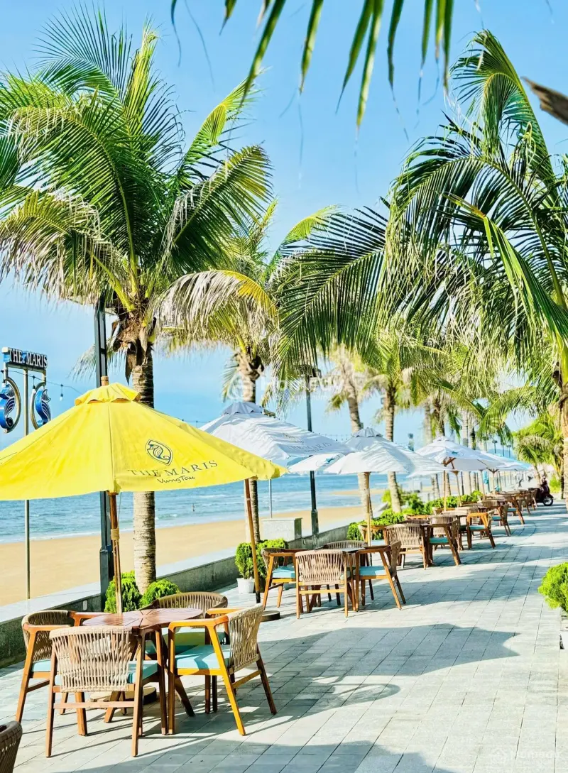 Cần Bán Căn 2Pn, Hướng Ban Công Tây Nam Bàn Giao Full Nội Thất Trị Giá 600Tr