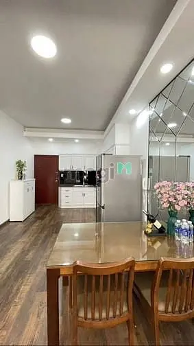 Cho Thuê Căn Hộ Chung Cư Cao Cấp Scenic, 80M2, 2Pn, 2Wc, View Hồ Bơi.