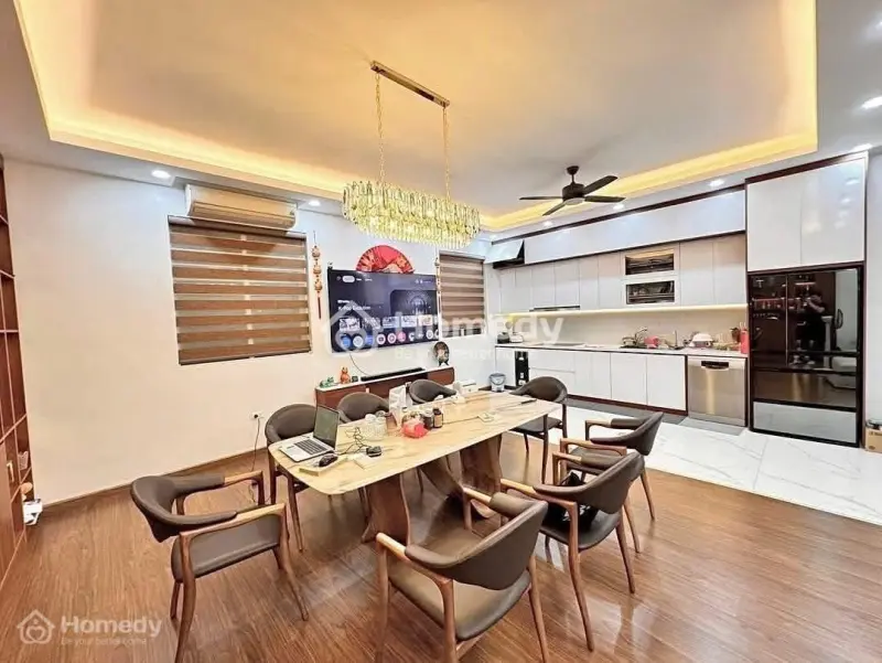 Giá Cực Tốt, Bán Nhà Nghĩa Đô, Ô Tô Vào Nhà, Thang Máy, Kinh Doanh, Chỉ 15 Tỷ