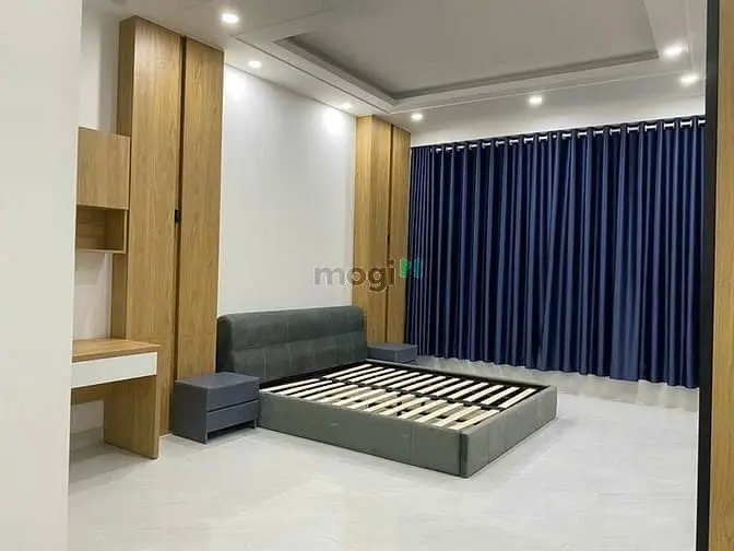 Nguyễn Kiệm - Phú Nhuận Mặt Tiền Rộng 30M Vỉa Hè Hên Thang Kd Đa Ngành