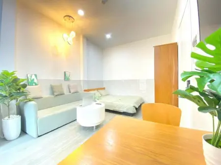 Chính Chủ Cho Thuê Phòng Ban Công, Thang Máy Ở Chợ Bình Điền Kế Ueh, Văn Hiến Nguyễn Văn Linh 4,2Tr