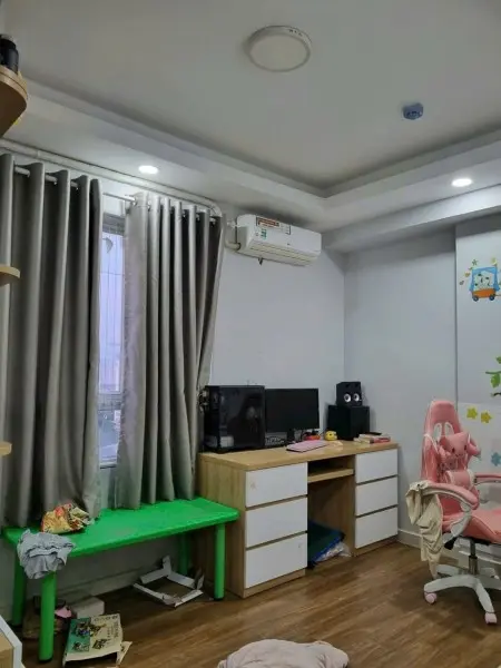 Chung Cư Celadon, Đường N4, Tp: 3P Ngủ, 11Tr5/Tháng, Có Nội Thất