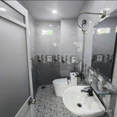 Cho Thuê Nhà Nguyên Căn Tân Bình – 2Pn, 3Wc - Chỉ 10 Triệu