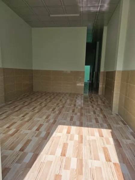 Cho Thuê Nhà Nguyên Căn Mới Cầu Bà The, Chợ Minh Phát, 70M2, 1P Khách, 3P Ngủ, Bếp, Và, Sân Sau.