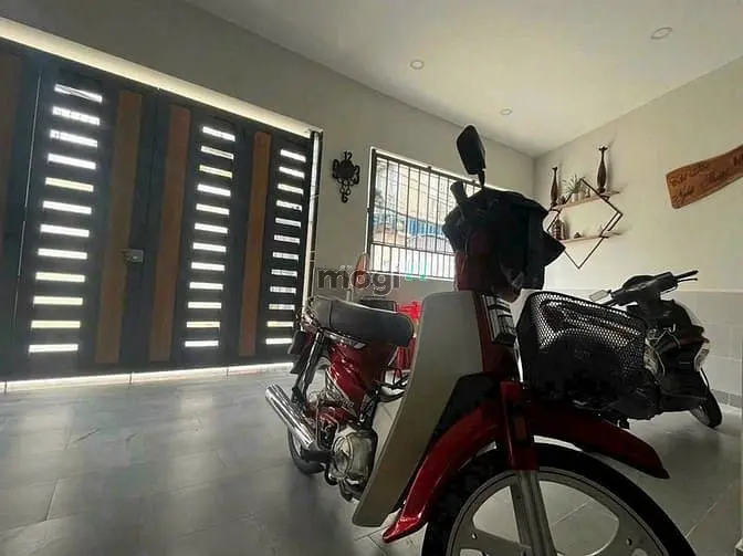 Bán Nhà Mặt Tiền Đường Số 5 P. Bình Trưng Đông Quận 2 Đg Ô Tô Ngang