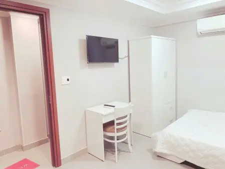 Cho Thuê Căn Hộ Full Nội Thất Cao Cấp, Cửa Sổ Trời - Nhà Thang Máy - Khu Vực Phan Xích Long