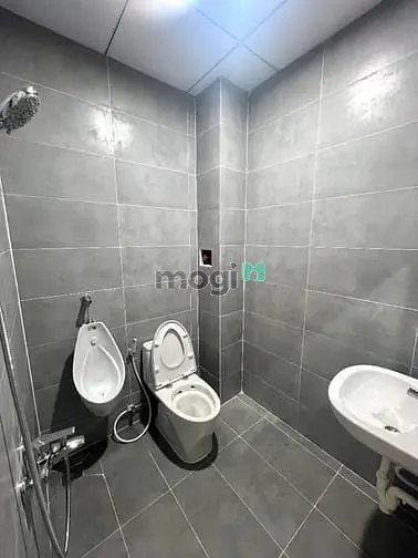 Cho Thuê Mặt Bằng Chủ Hạ Giá Còn 7,2Tr Ngay Khu D2D, Chung Cư Topaz