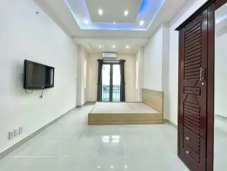 Cho Thuê Phòng Full Nội Thất Ban Công Giặt Riêng 40M2 Ngay Tại Phan Chu Trinh, Gần Q2, Q1, Bình Thạn
