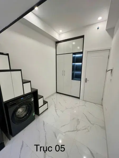 Sinh Viên Uef, Gtvt, Ftu, Hutech - Xem Ngay Mẫu Này, Đi Bộ Qua Các Trường Lun Nè