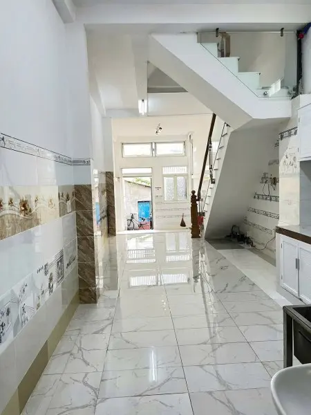 Cho Thuê Nhà Nguyên Căn 4 Tầng Ngay Cầu Chà Và Phường 12 Quận 8