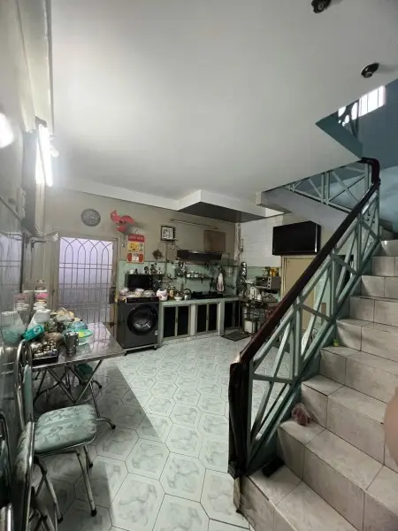 Chính Chủ Cho Thuê Nhà Nguyên Căn Mặt Tiền Huỳnh Tấn Phát Q7 135.8M2