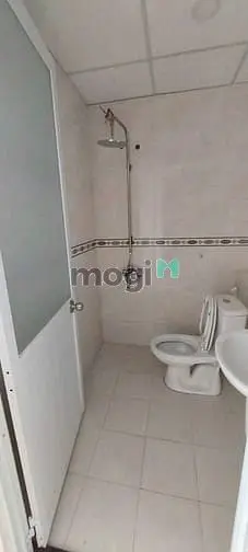 Cho Thuê Chung Cư Hqc Bình Trưng Đông Quận 2. 2Pn 2Wc, Bancon. 7.5Tr