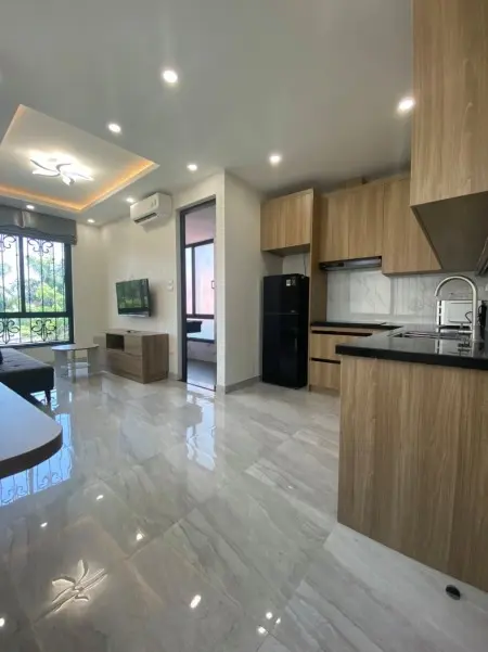 Căn Hộ 1K1N Sân Thượng View Hồ Full Nội Thất Tai Lạc Long Quân Tây Hồ