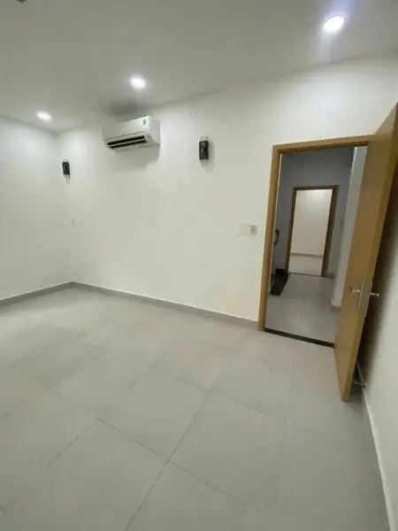 Nhà Nguyên Căn 4Pn Trần Hữu Trang Gần Hồ Biểu Chánh Mai Văn Ngọc