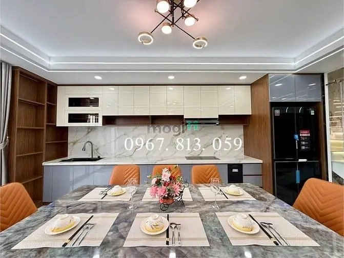 Nhà Có Thang Máy, Bên Ubp Và Trường Học, Dt:4X20M, Lửng, 3 Lầu, 4Pn