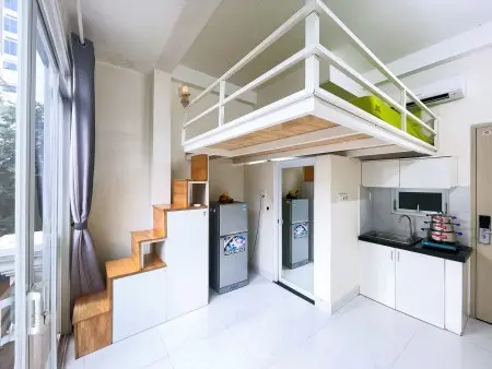 Gác Lửng Ban Công, Full Nội Thất Ngay Đh Gtvt, Hutech