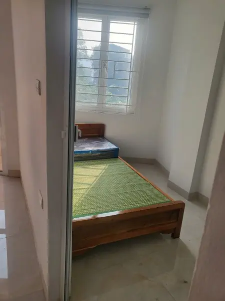 Cho Thuê Phòng 3N1K Tầng 3 Nhà Mặt Đường Có Thang Máy, Phố Phương Mai,