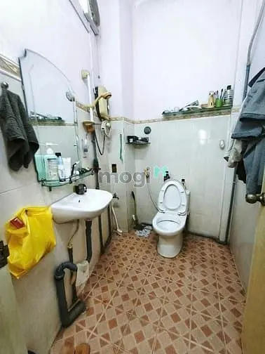 Đường Xe Hơi Tới Nơi - Huỳnh Văn Bánh - Phú Nhuận