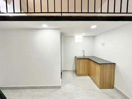 Phòng 20M2-2,8Tr, Gác Lửng, Máy Lạnh, Bếp, Ban Công/Cửa Sổ, Mặt Tiền Đường Ngay Gần Cv Phần Mềm Q.12