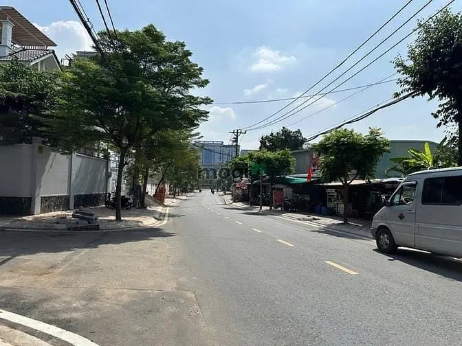 Bán 1000M2 Đất,Ngang 40M, Mặt Tiền Đường Linh Trung, Thủ Đức