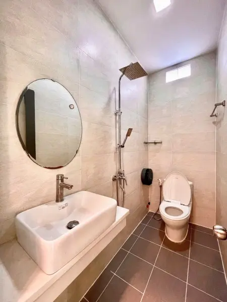 Ai Thích Phòng Rộng – Nhiều Ánh Sáng Thì Căn Này Khá Hợp.