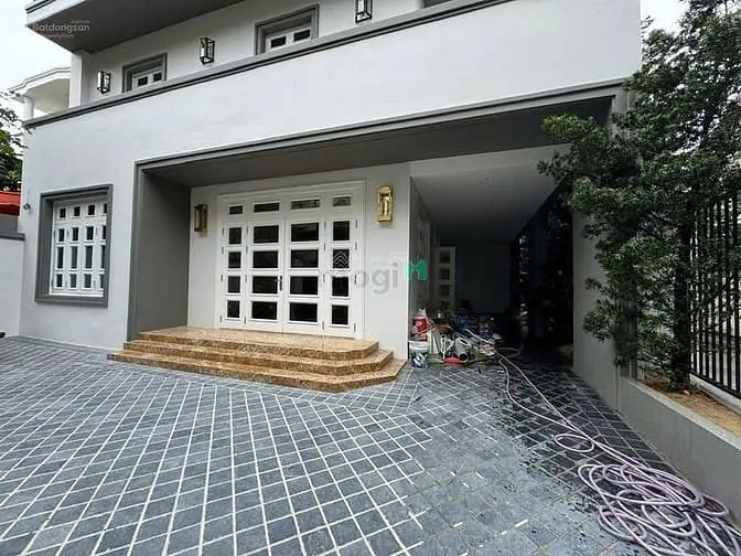 Bán Nhà Góc 2 Mặt Tiền Xuân Thủy Khu Thảo Điền, Quận 2 - 5 Tầng