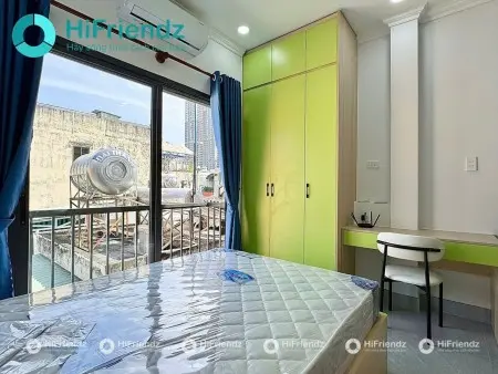 Khai Trương Phòng Mới 100% Full Nội Thất, Ban Công Ngay Ngã Tư Hàng Xanh Gần Q1, Đh Hutech, Gtvt