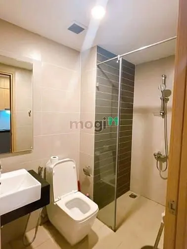 Căn Hộ Cao Cấp Sky Center- Tân Bình, Ntcc, 45M2, Giá 12Tr/Th