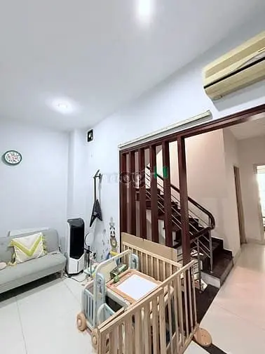 Chủ Định Cư Nước Ngoài Bán Gấp Nhà 3 Tầng Nơ Trang Long, 63M2, 9 Tỷ