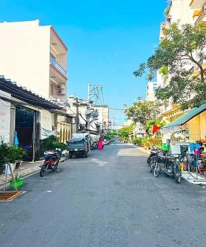 Nhà Đẹp Ở Liền 1 Lầu St Mặt Tiền Đường Số Lâm Văn Bền, Quận 7