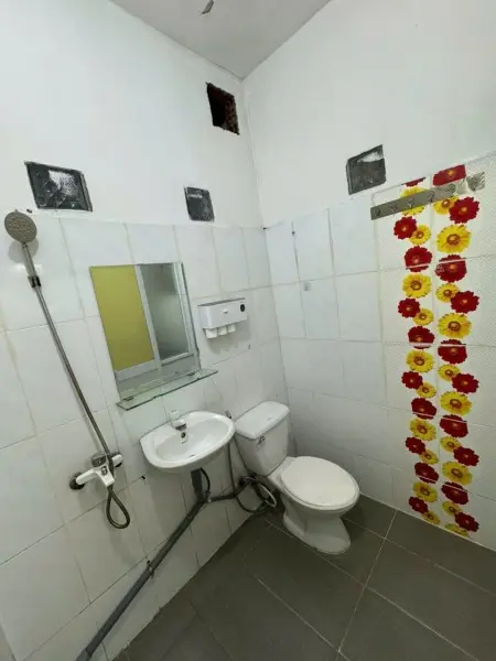 Gác Lửng Chỉ 1.2 Triệu/Tháng(Bao Điện Nước) - Đường Số 53, Q.gò Vấp (Khóa Vân Tay)