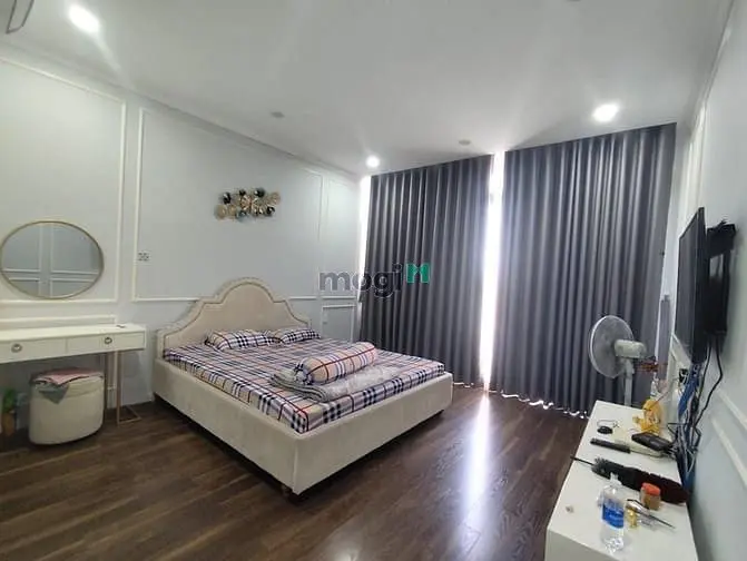 Bán Nhà Hẻm 7M Tân Hòa Đông, 98M2 5 Tầng Thang Máy, 9 Pn 7Wc, Nhà Mới