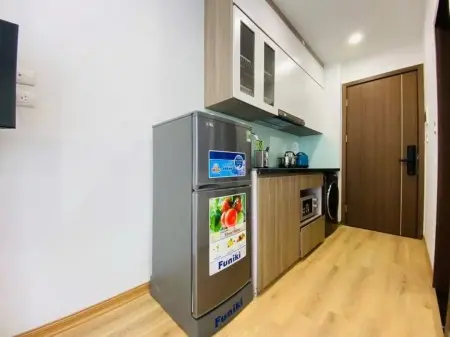 Căn Hộ Ban Công Full Nt _ Hoàng Hoa Thám _ Gần Chợ Bà Chiểu