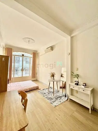 Cho Thuê Căn Studio Ban Công Mới Cực Xinh Gần Đại Học Văn Hiến