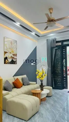 • Bán Nhà Quận 10 - Siêu Phẩm Xây Mới 100% Thiết Kế Cực Đẹp