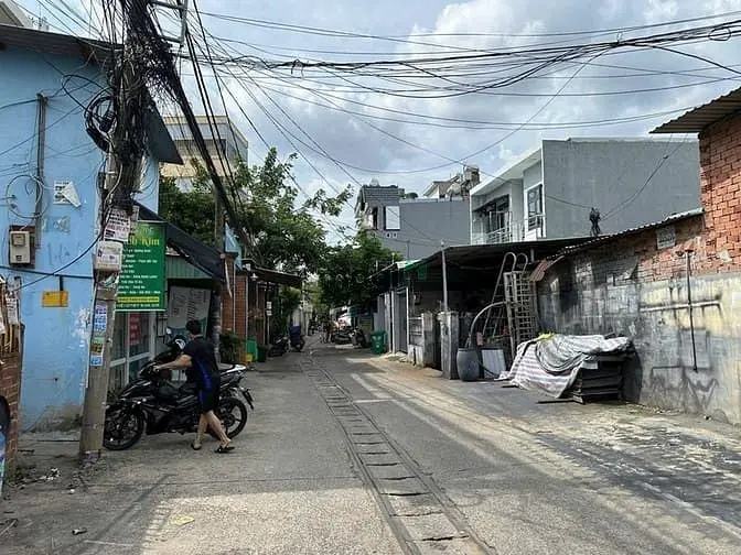 Bán Lô Đất 170M2 Hẻm 38 Đường 147 Ngay Chợ Hoa Cauphước Long B