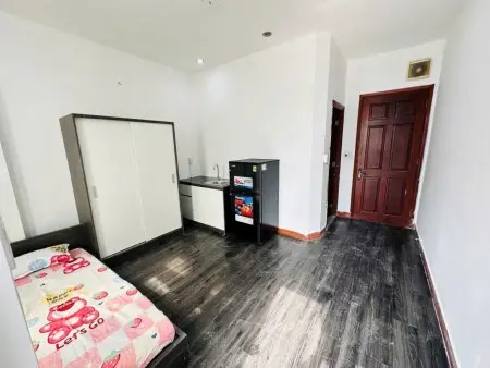 Cho Thuê Phòng Trọ Full Nội Thất Cửa Sổ Ban Công Thoáng Mát Ở Bình Thạnh Ngay Đh Hutech, Uef, Hiu