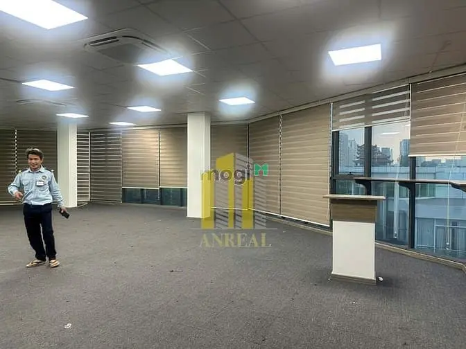 Cho Thuê Sàn Văn Phòng 150M2 Trống Suốt - Thang Máy