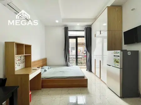 Cho Thuê Phòng Ban Công Ngay Lê Văn Duyệt, Bình Thạnh Gần Cầu Bông Giáp Q1_Full Nội Thất Giá Từ 5Trx