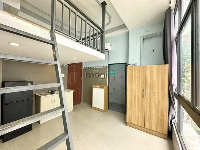 Cho Thuê Căn Gác Cửa Sổ Đầy Đủ Nội Thất Mới Gần Đại Học Văn Hiến